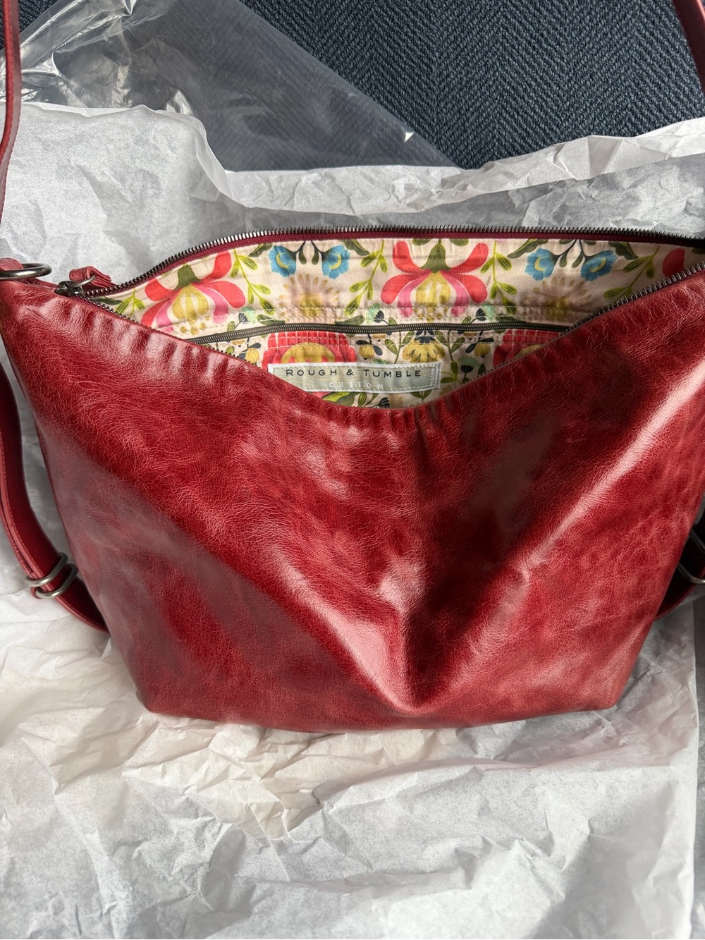 Rough & Tumble nectar Leather small duffel Bag with vault lining